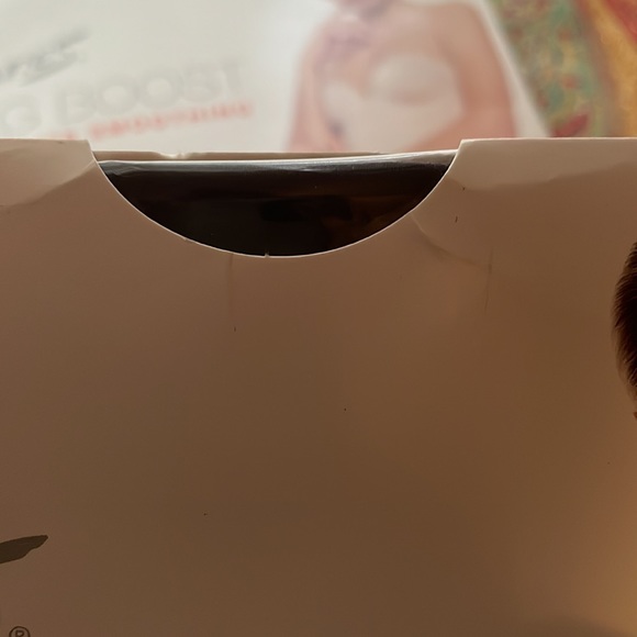 Hanes Leg Boost Celluite Smoothing Black 360 Graduated Compression Pantyhose(2) - Picture 10 of 10